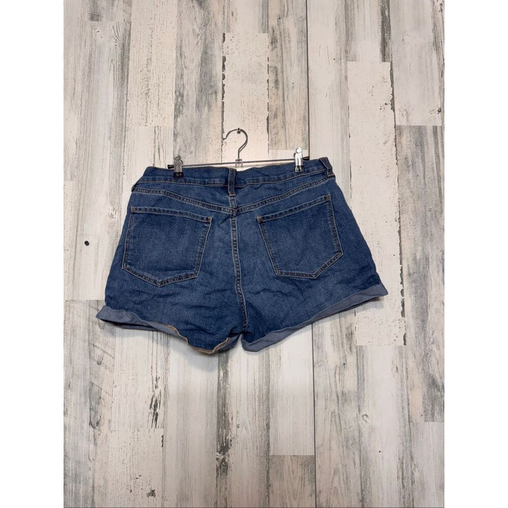 Old Navy Women’s Denim Shorts Size 12 Blue Cuffed Mid Rise Casual